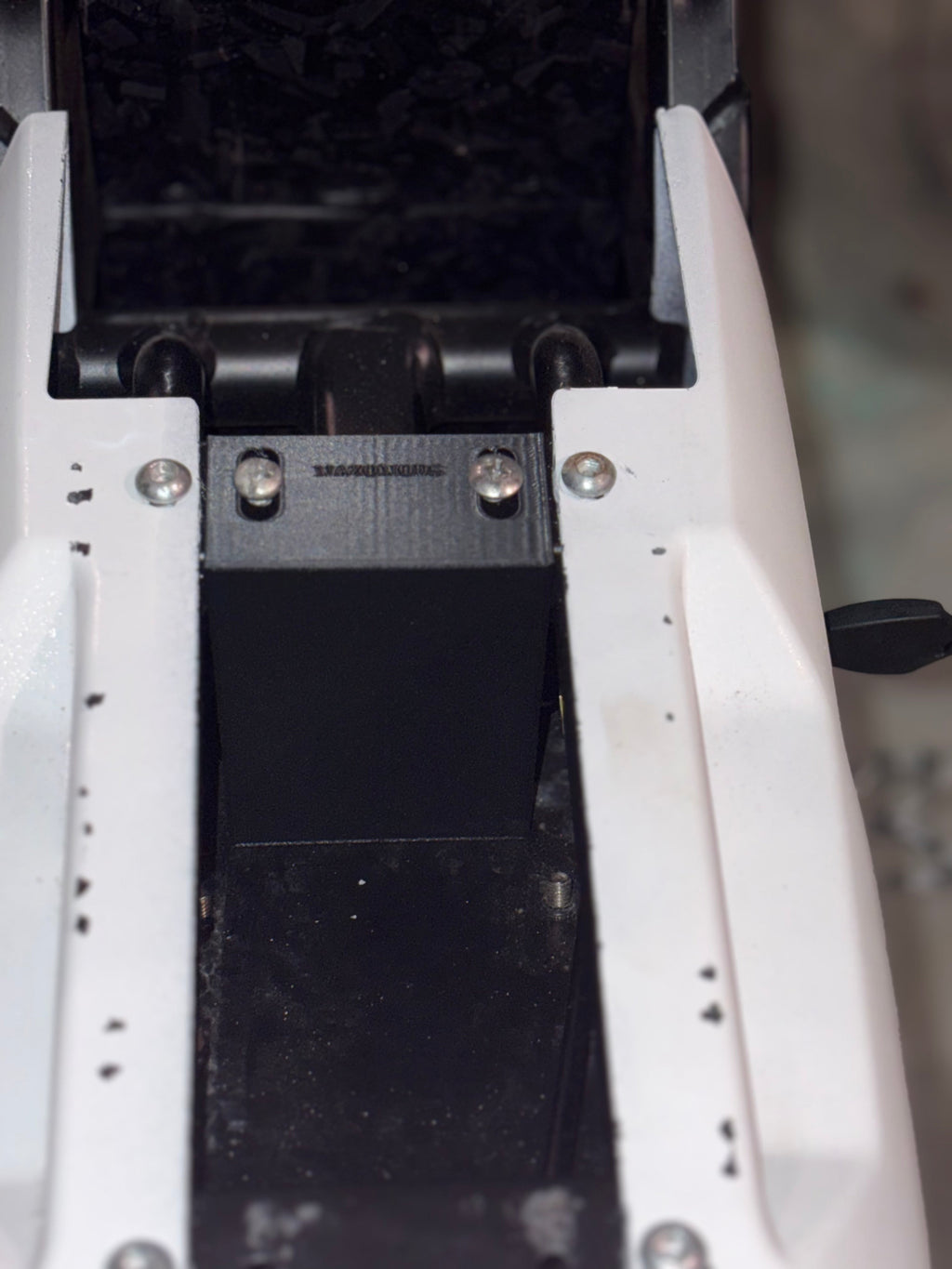 V2 Storage Compartment For Yozma IN10