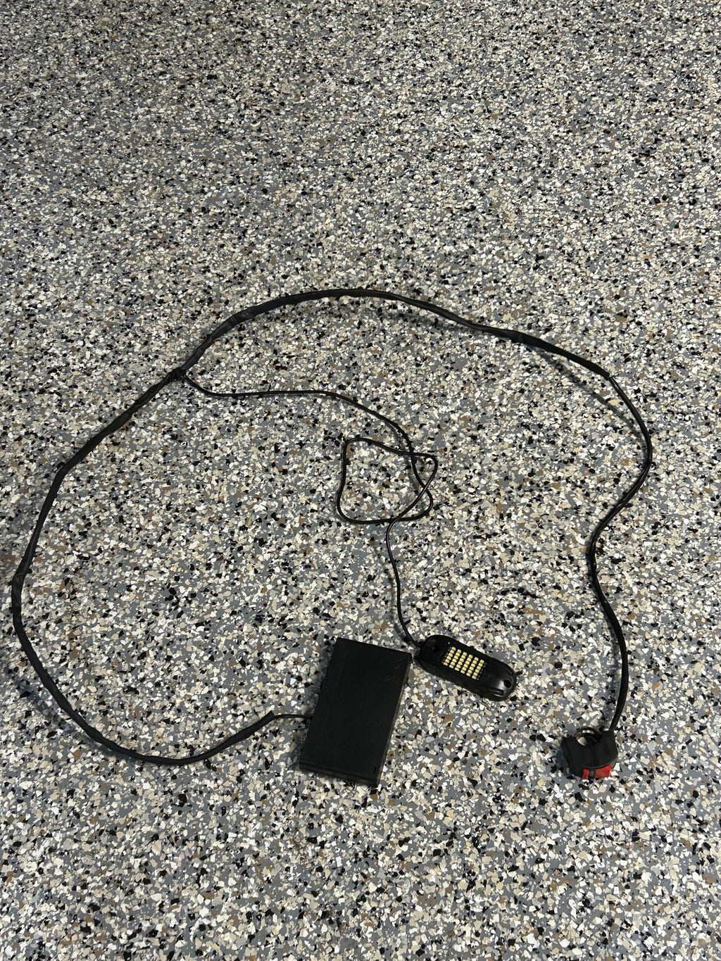 Battery powered rock light